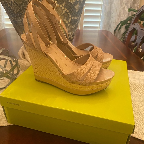 Pink Marble Strappy Wedges - Picture 2 of 2